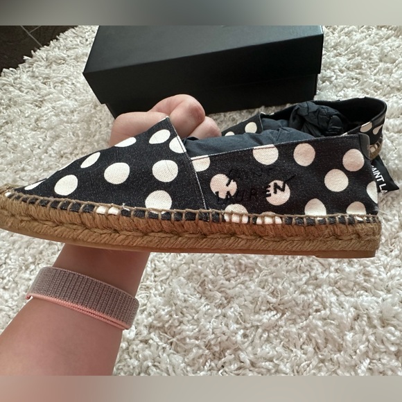 NEW IN BOX Authentic Yves Saint Laurent Embroidered Polka Dot Espadrilles - Picture 10 of 11